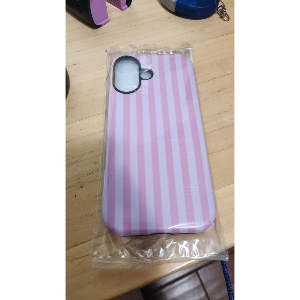 iPhone 17 Case Cute Striped Aesthetic Design Simple Stripes Cover 6.3" Magsafe